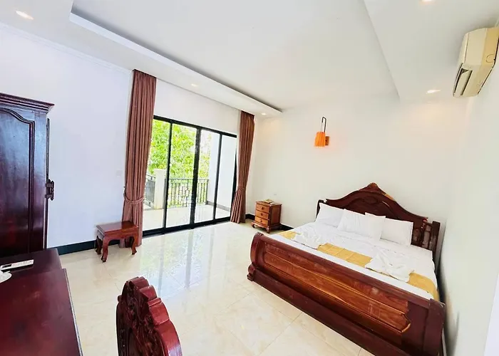 Ora * Siem Reap